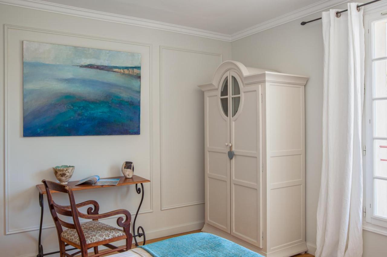 Le Port D'attache Bed and breakfast Vallauris
